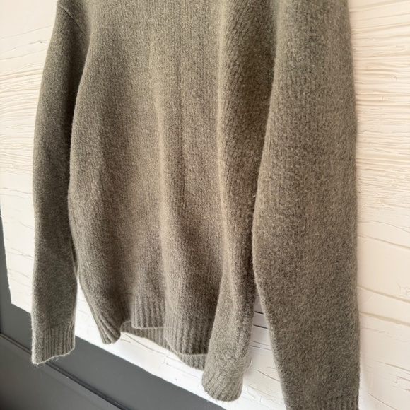 ZARA | Size Medium | Wool Blend Sweater - Picture 6 of 8